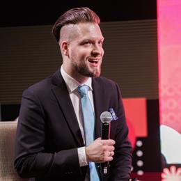 桂平市:9万亩冬闲田养殖小龙虾喜迎丰收