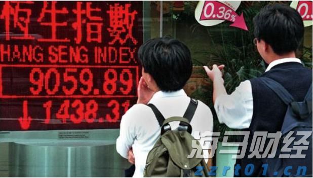 柳覃高速公路首片预制箱梁成功浇筑